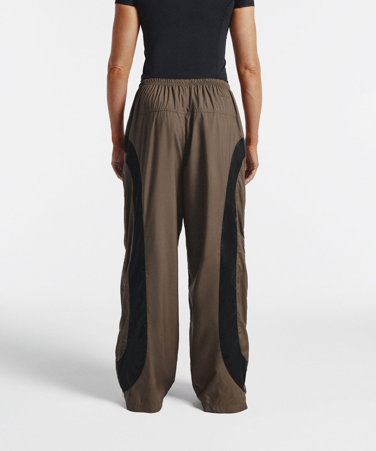 The Warm Up Pant