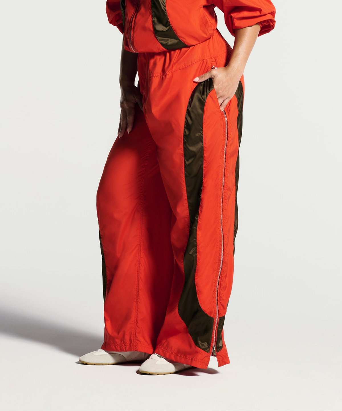 The Warm Up Pant