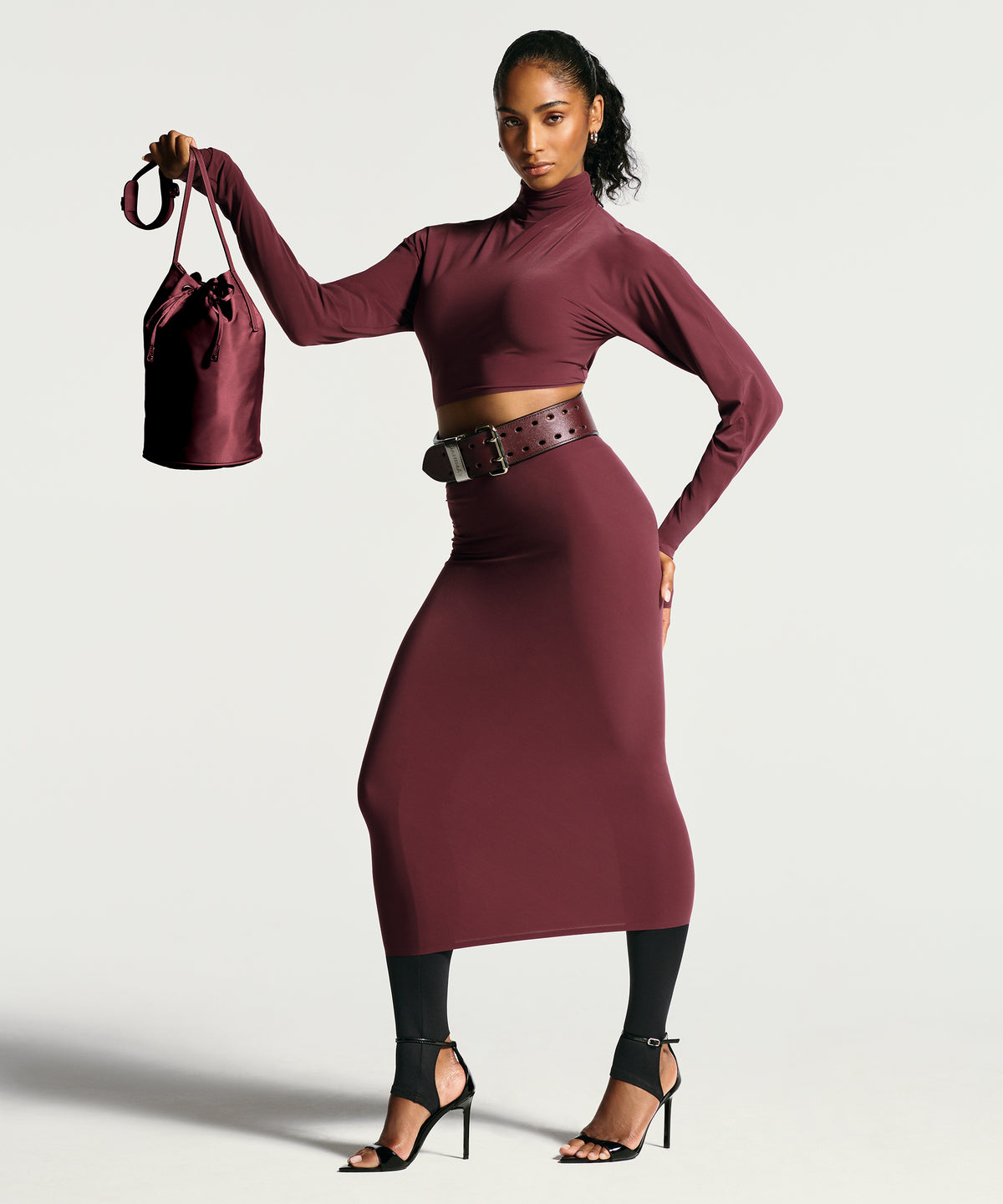 THE CROP TURTLENECK